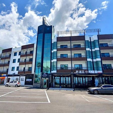 Sea Cliff Hotel Jeju Ngoại thất bức ảnh
